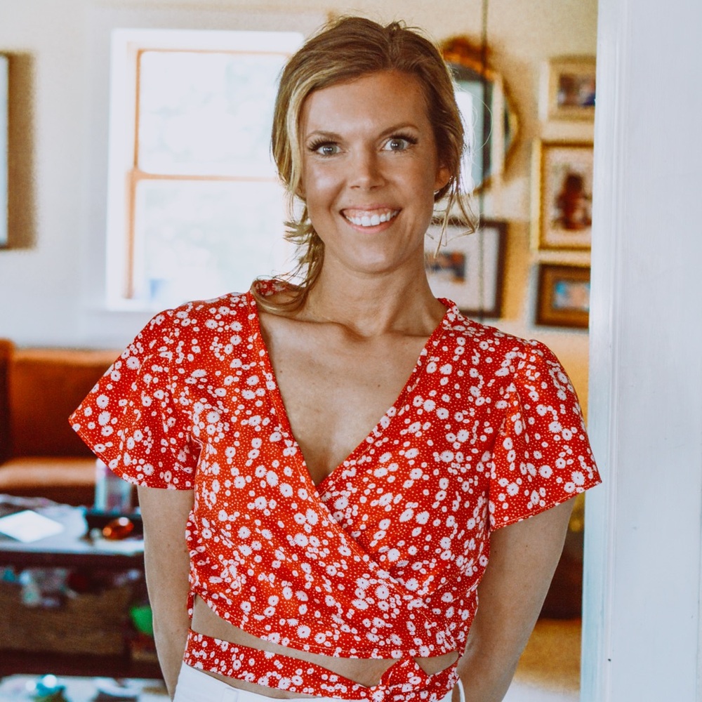 Meet your Posher, Laura